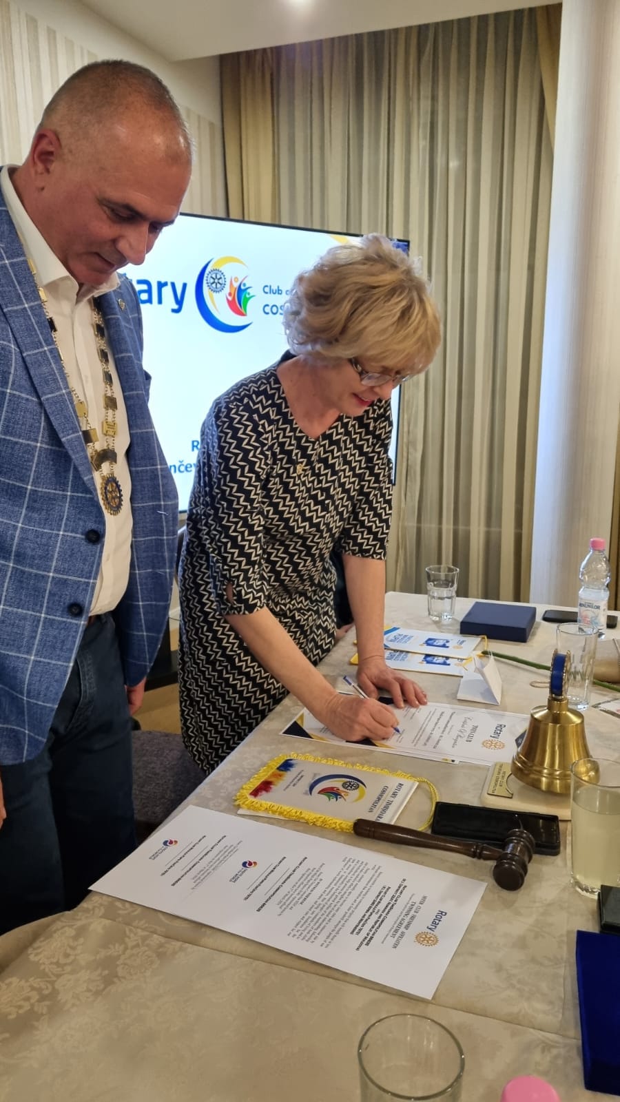 Bratimljenje Twinning agreement Sa radošću saopštavamo da se naš klub 2.