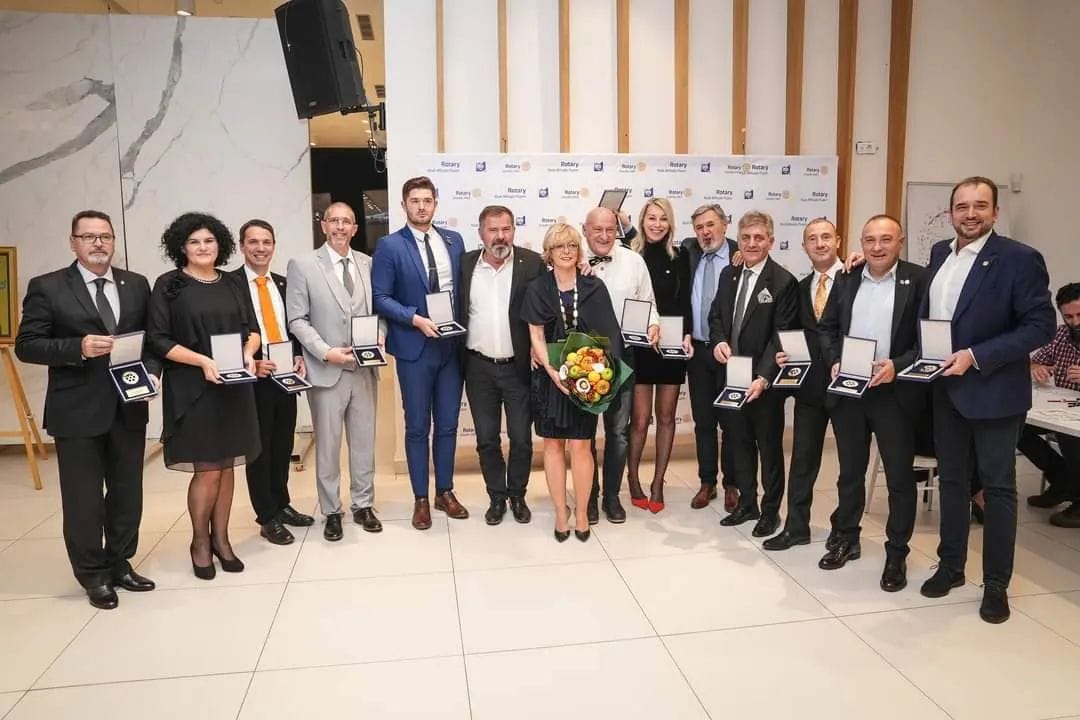 Čarter proslava kluba Rotari klub ,,Mihajlo Pupin" proslavio je u subotu 18.
