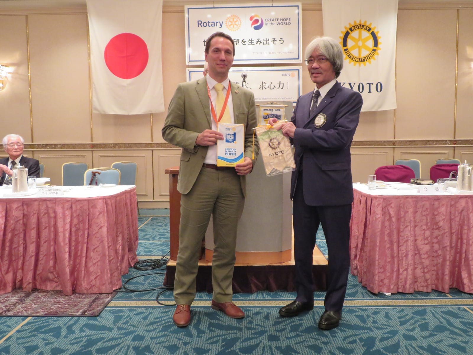 Nenad Orlić, član Rotary club "Mihajlo Pupin" , prisustvovao je 10.09.2023.