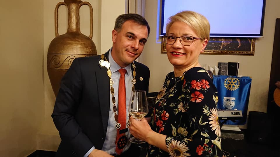 Uspešno predavanje Hrvoja Kenfelja DGN Districta 1913 - Novi ritam - Rotary…