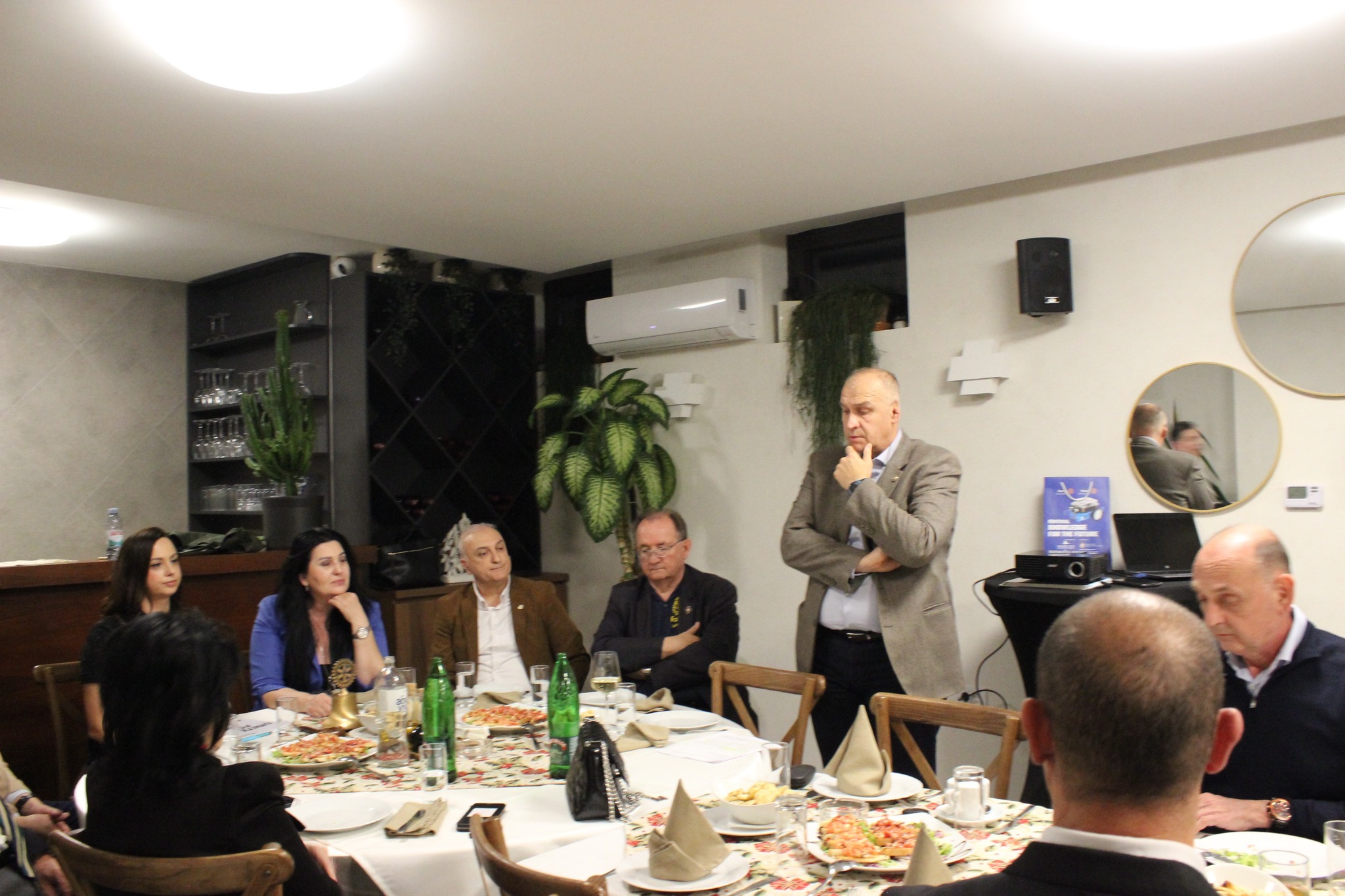 Zajedničkom sastanku klubova Rotary club "Mihajlo Pupin" , Rotary Club…